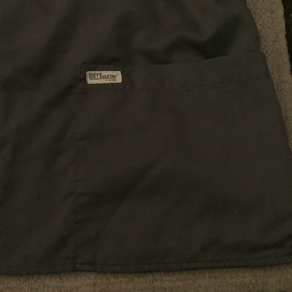 Scrub top - Picture 2 of 3